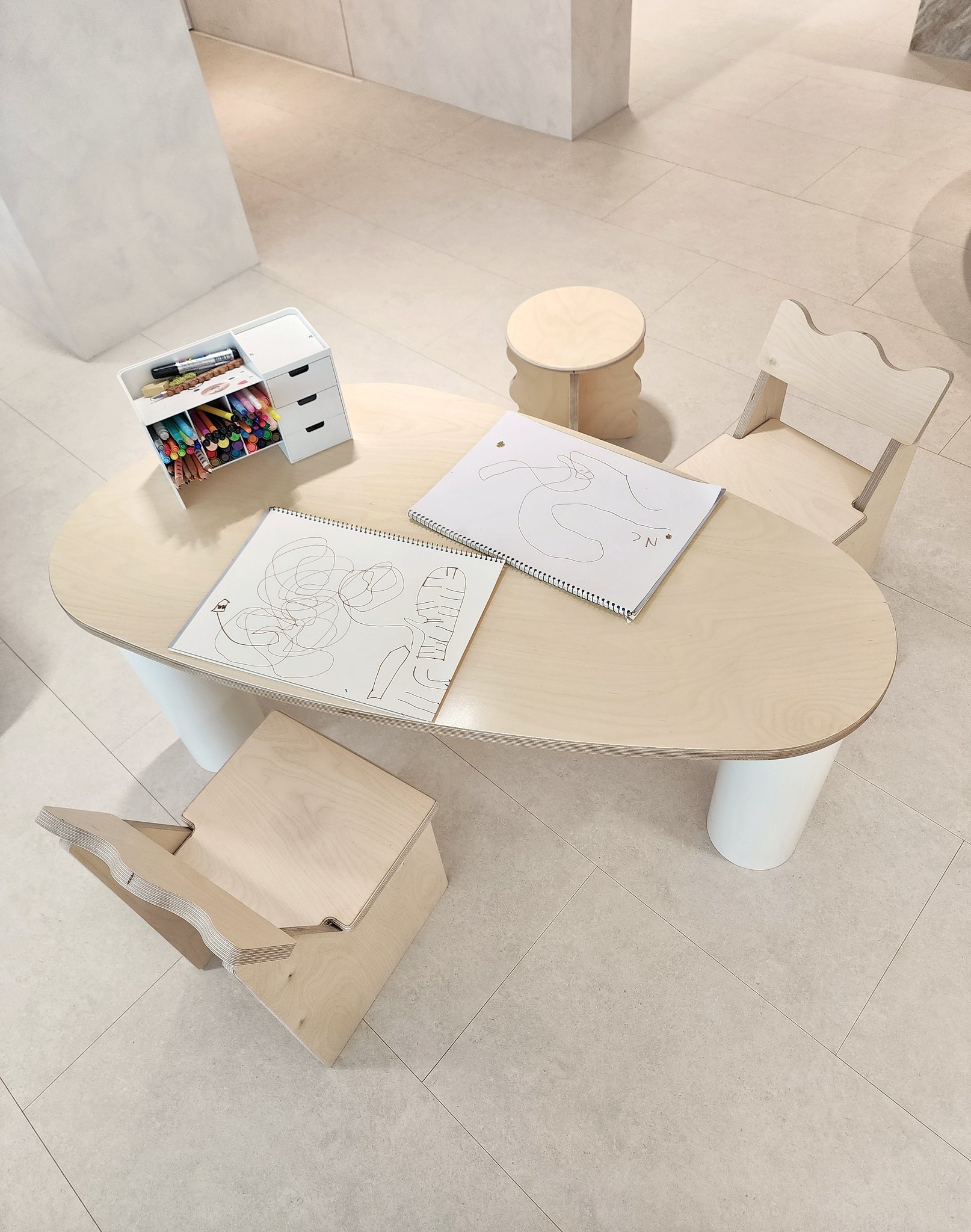 재니쓰홈 웨이브 유아 의자 아기 원목 책상의자 자작나무 등받이 상세 이미지 2